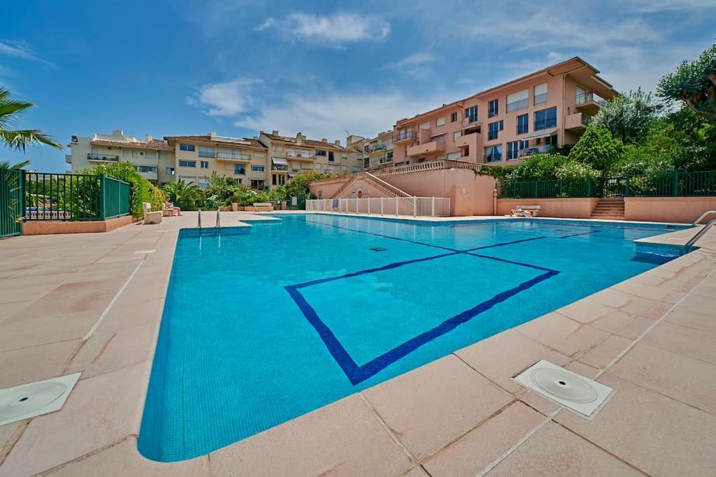 Sunrise -Swimming-Pool-Saint-Tropez Center-Parking Apartment Exterior photo